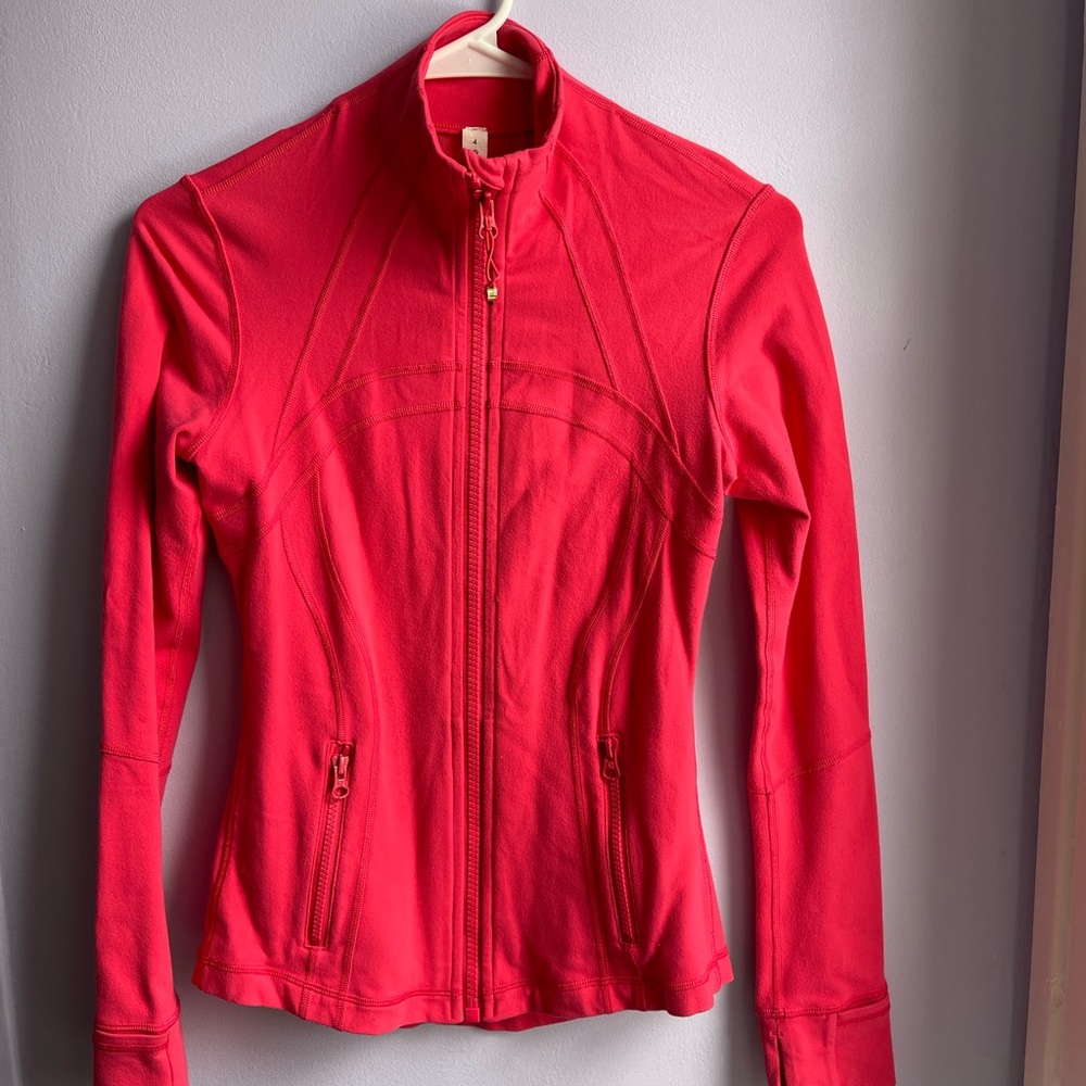 lululemon athletica pink jacket